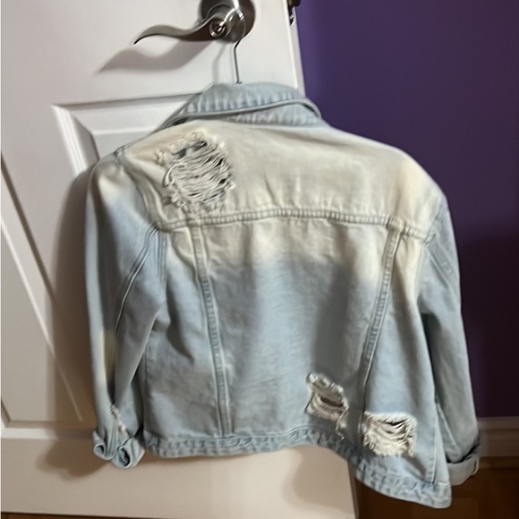 Jean jacket - Picture 2 of 3